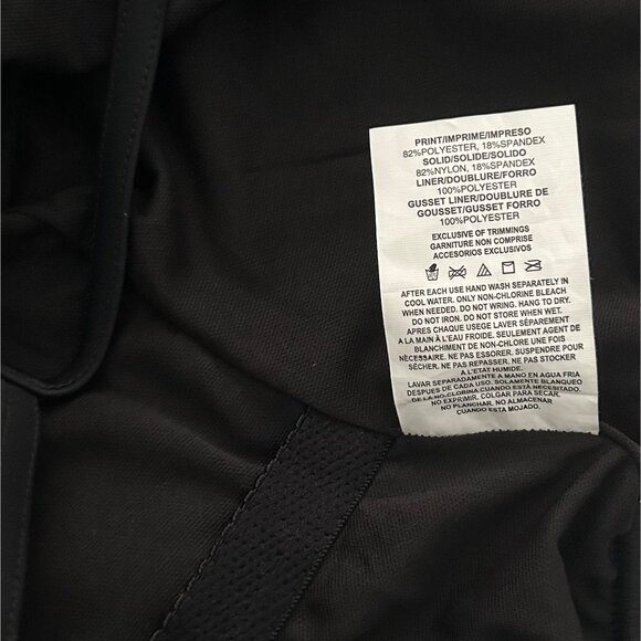 fit 4 ur Thighs Swimwear One Piece Women's Swimsuit Black/Floral Print Size 12 - Picture 8 of 8